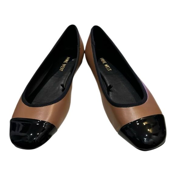 New Nine West Teland Women's Captoe Tan Black Ballet Flats 7 - Picture 3 of 7